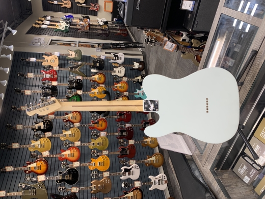 Fender - 011-5110-372 3